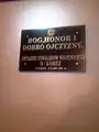 Kolejna tablica pod chórem